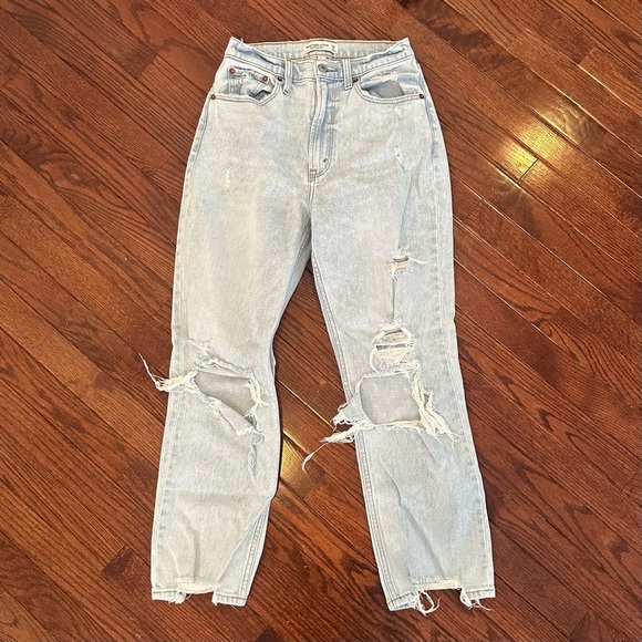 Abercrombie & Fitch Denim - Abercrombie Curve Love Ultra High Rise Ankle Straight Jeans